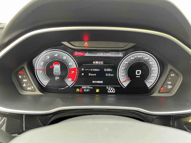 Audi Q3 2022, фото 15