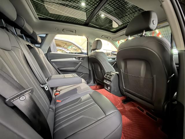 Audi Q5L 2024, фото 17