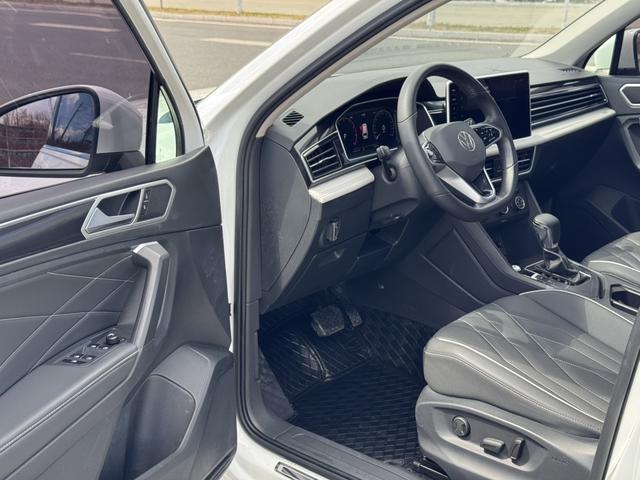 Volkswagen Tiguan 2023, фото 9