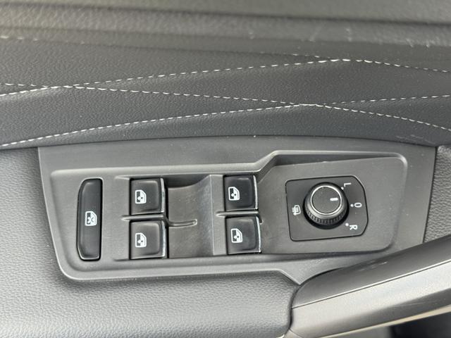 Volkswagen Tiguan 2023, фото 11