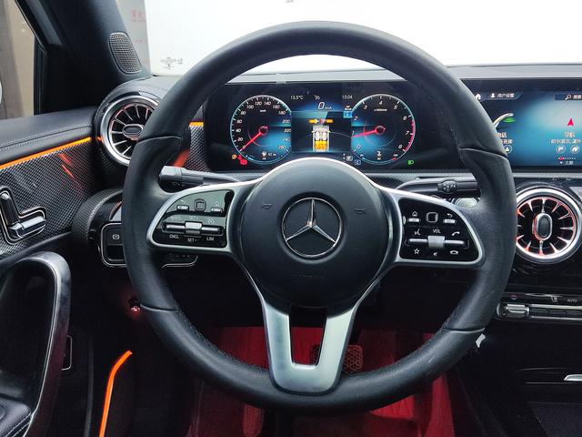 Mercedes-Benz A-Class 2022, фото 14