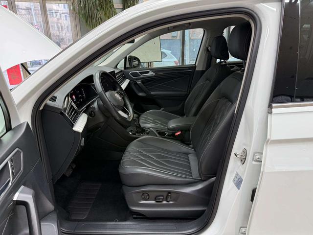 Volkswagen Tiguan 2023, фото 16