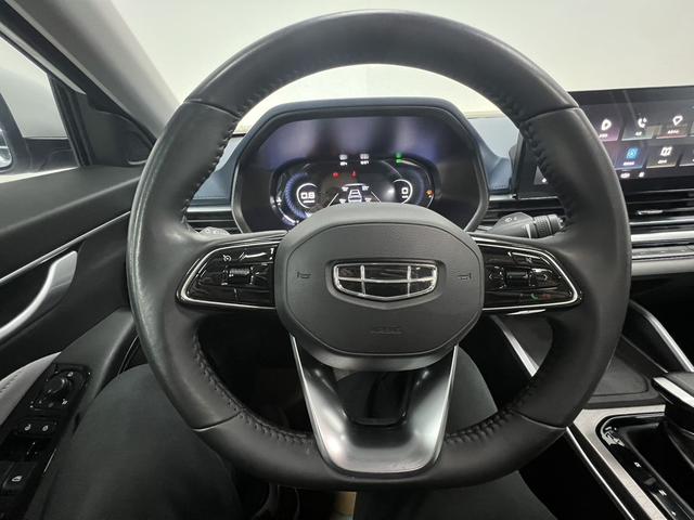 Geely Emgrand 2022, фото 14