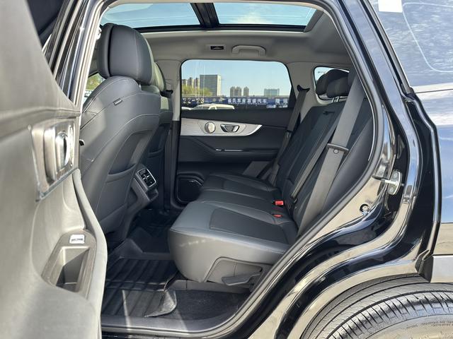 Chery Tiggo 8 Pro 2025, фото 6