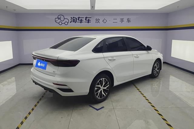 Geely Emgrand 2026, фото 9