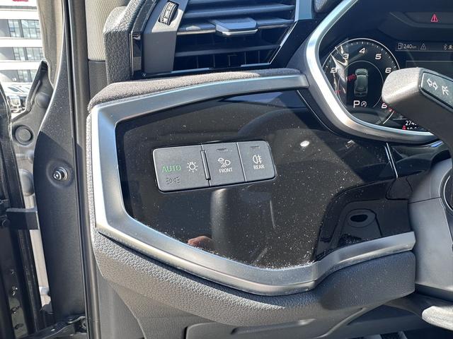 Audi Q3 2023, фото 16