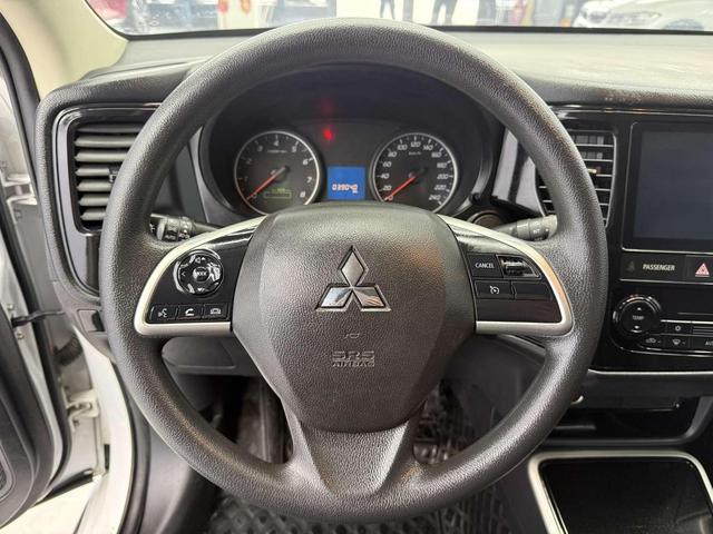 Mitsubishi Outlander 2021, фото 7