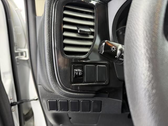 Mitsubishi Outlander 2021, фото 13