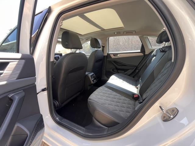Volkswagen Jetta 2025, фото 8