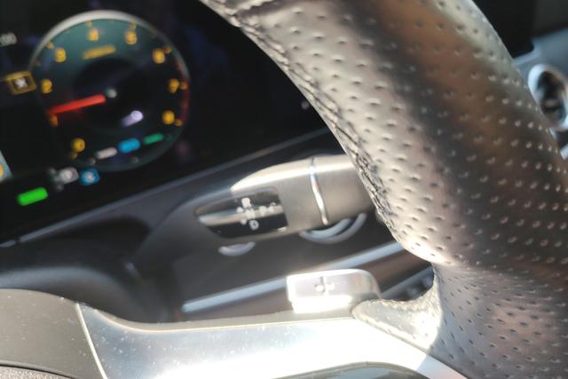 Mercedes-Benz E-Class 2021, фото 16
