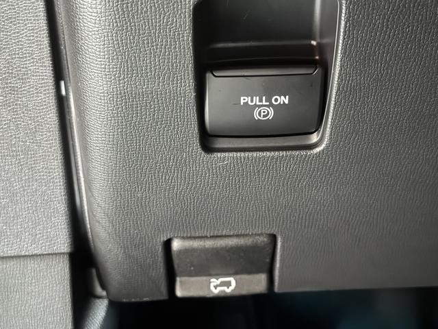 Ford Mustang 2024, фото 11