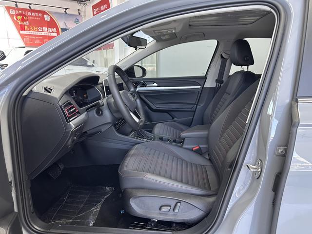 Volkswagen Lavida 2023, фото 15