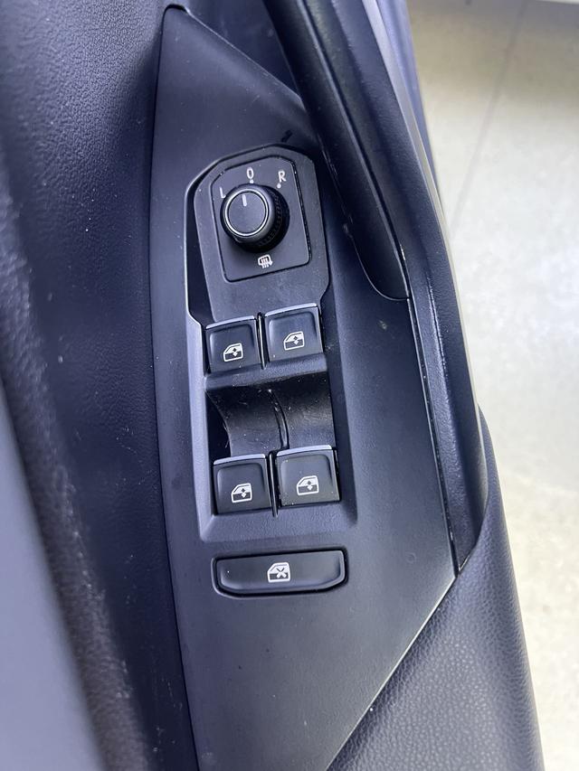 Volkswagen Jetta 2022, фото 17