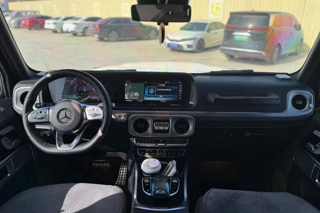 Mercedes-Benz G-Class 2023, фото 4