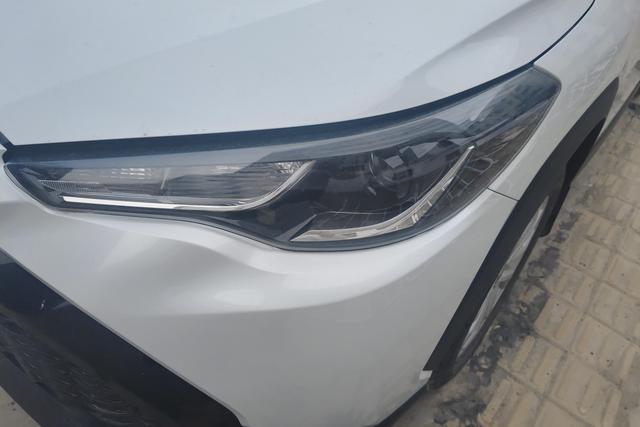 Toyota RAV4 2023, фото 2