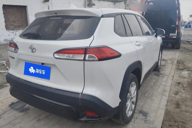 Toyota RAV4 2023, фото 9