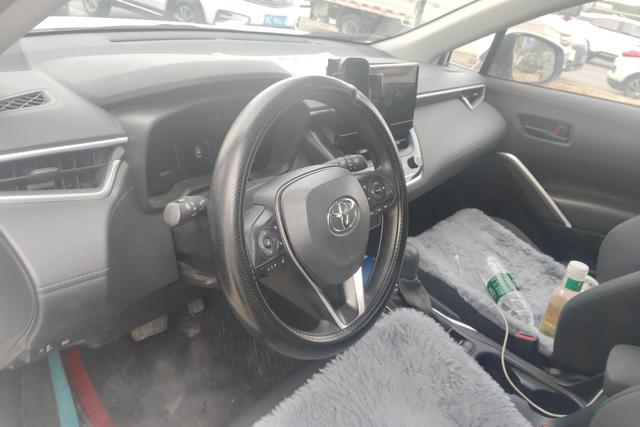 Toyota RAV4 2023, фото 14