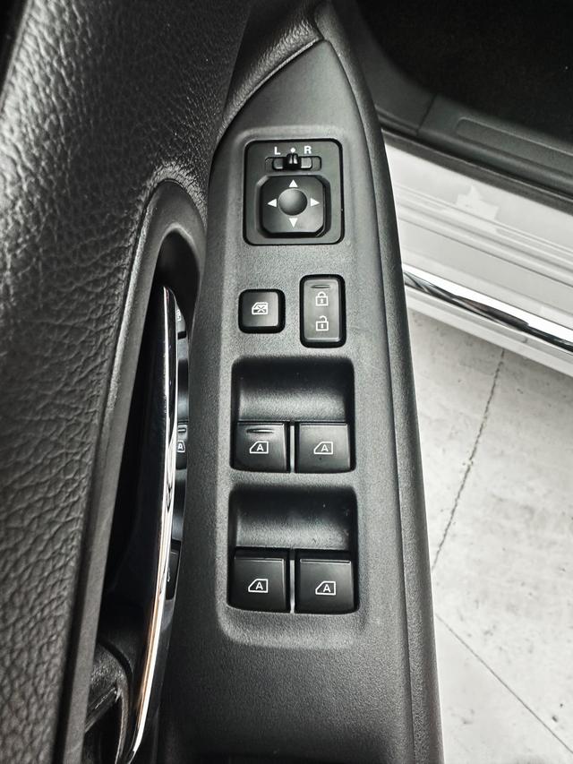 Mitsubishi Outlander 2021, фото 15