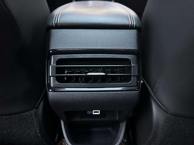 Geely Emgrand S 2021, фото 17