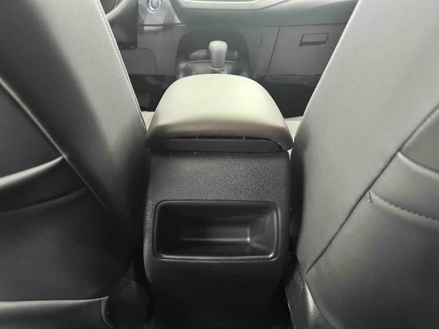 Toyota Corolla 2023, фото 15