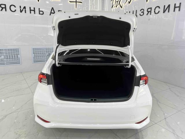 Toyota Corolla 2023, фото 17