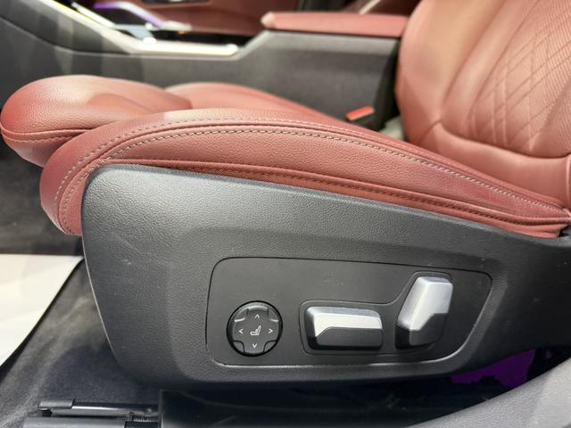 BMW 3 2023, фото 16
