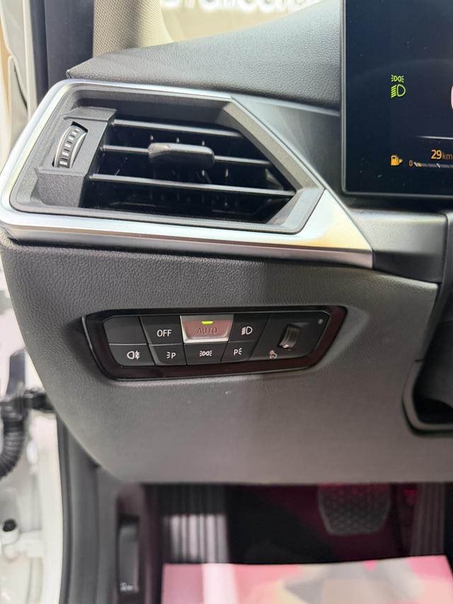 BMW 3 2023, фото 17