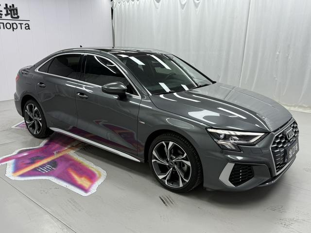 Audi A3 2022, фото 3