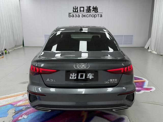 Audi A3 2022, фото 5