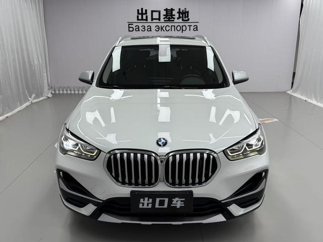 BMW X1 2022, фото 2
