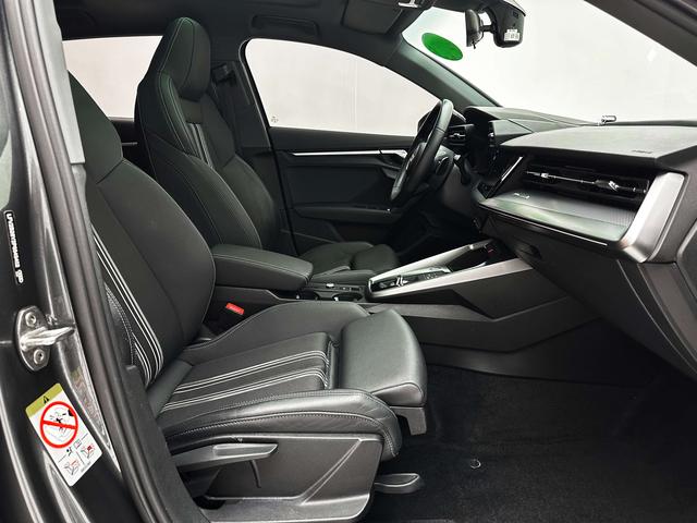 Audi A3 2024, фото 15