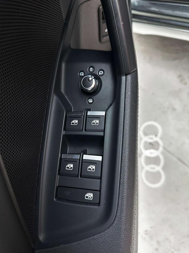 Audi A3 2024, фото 17