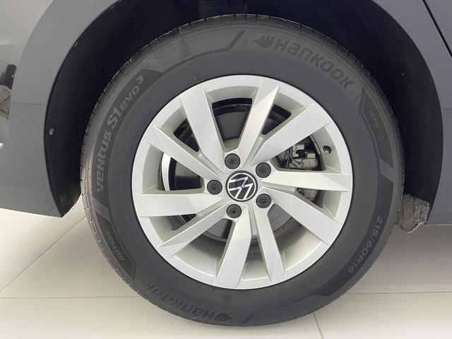 Volkswagen Passat 2022, фото 14