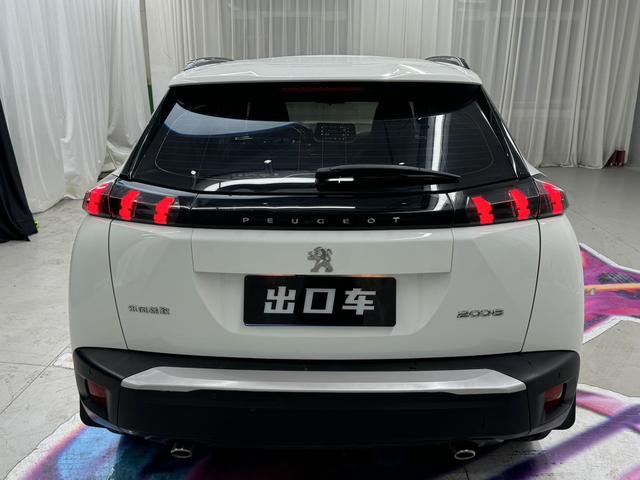 Peugeot 2008 2022, фото 5