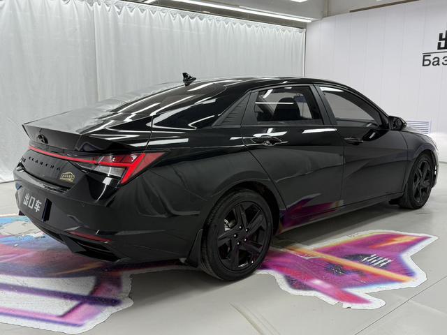 Hyundai Elantra 2022, фото 5