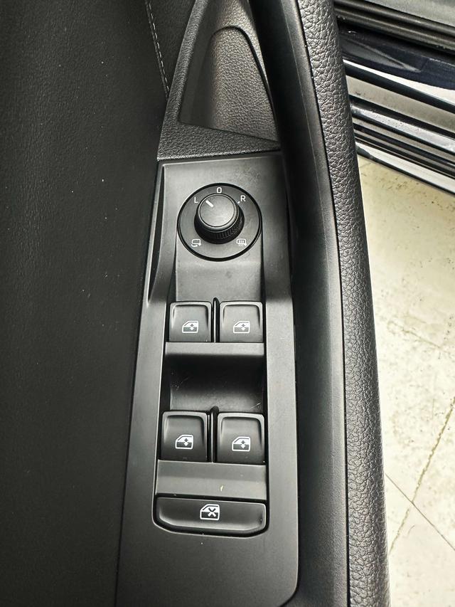 Skoda Superb 2023, фото 16