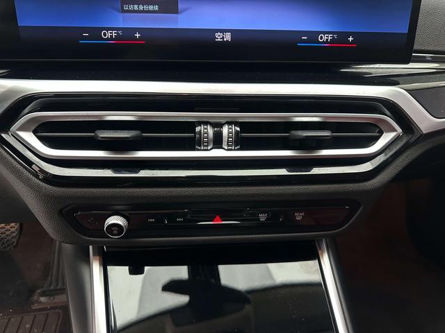 BMW 3 2023, фото 16