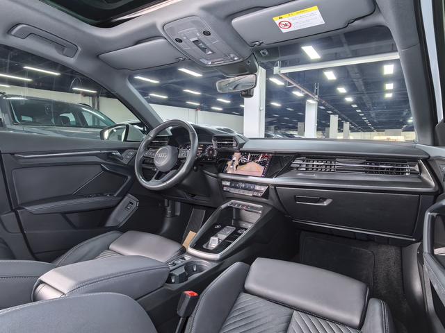 Audi A3 2022, фото 17
