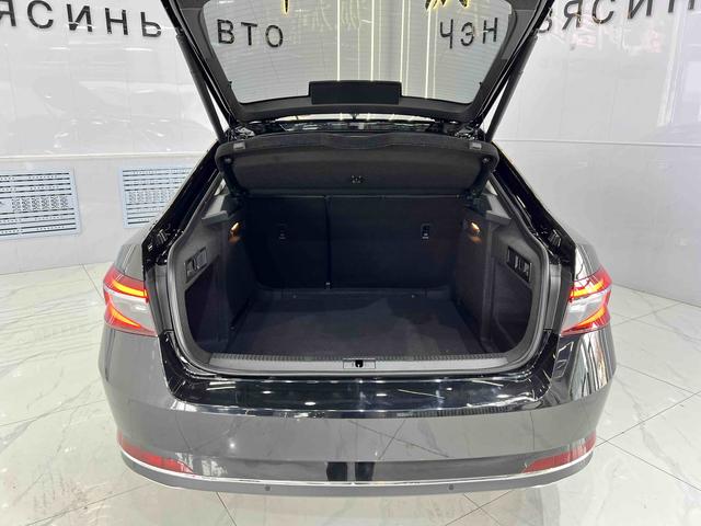 Skoda Superb 2023, фото 14