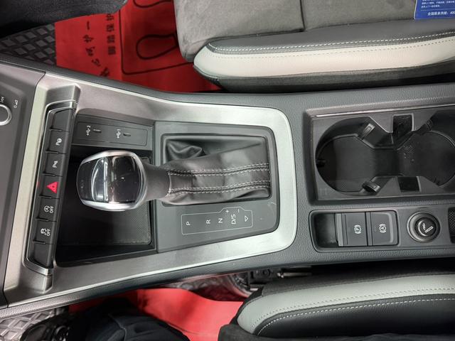 Audi Q3 2022, фото 9