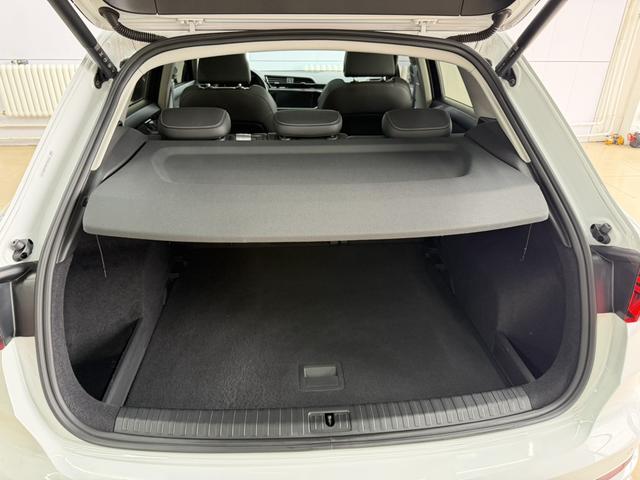 Audi Q3 2022, фото 15