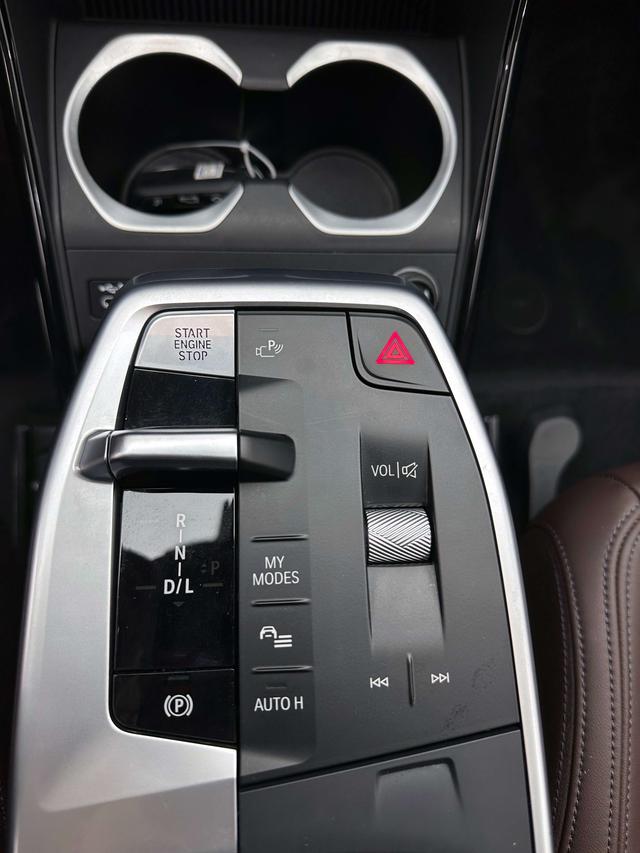 BMW X1 2023, фото 13