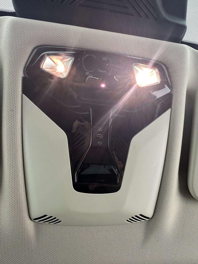 BMW X1 2023, фото 17