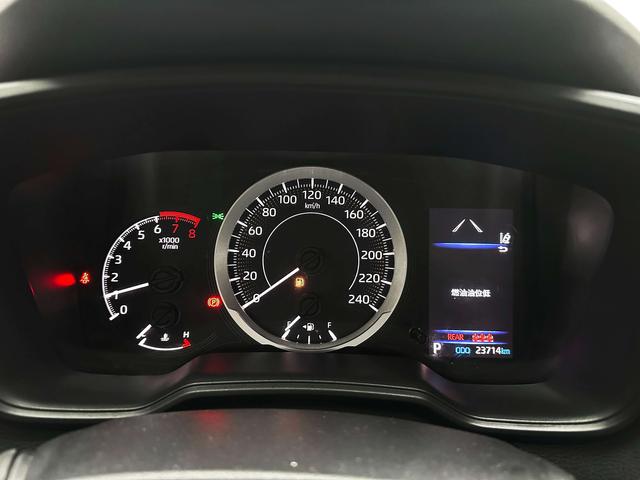 Toyota Corolla 2023, фото 12