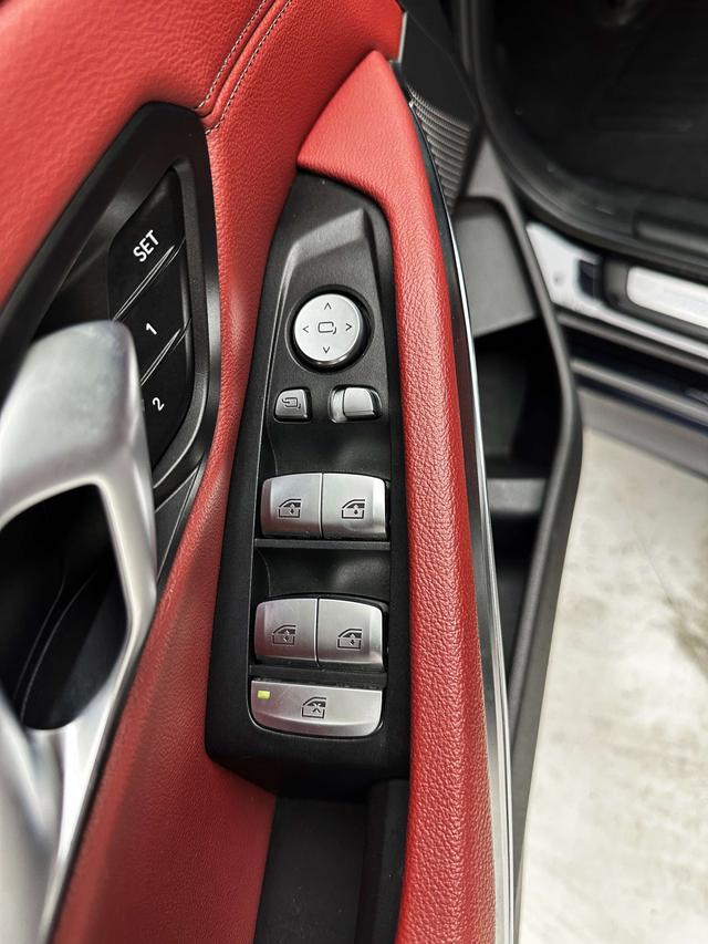 BMW 3 2023, фото 16