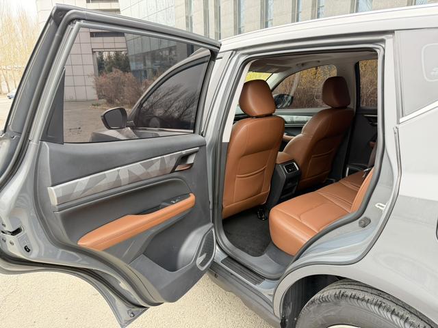 Geely Emgrand X6 2021, фото 15