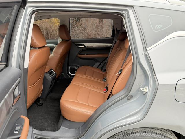 Geely Emgrand X6 2021, фото 16