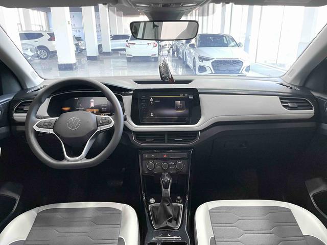 Volkswagen Tayron 2025, фото 9