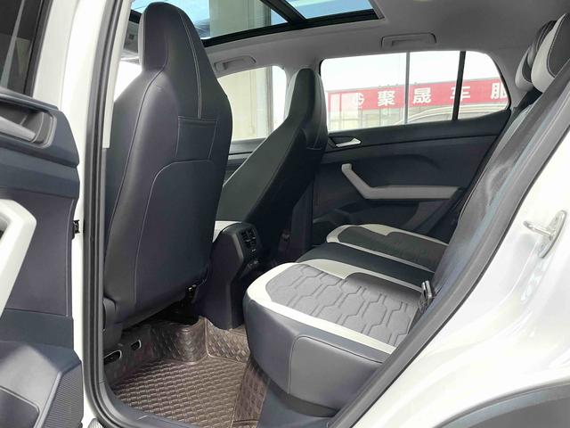 Volkswagen Tayron 2025, фото 10