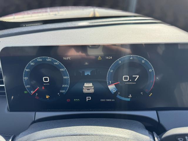 Jietu X70 PLUS 2023, фото 17